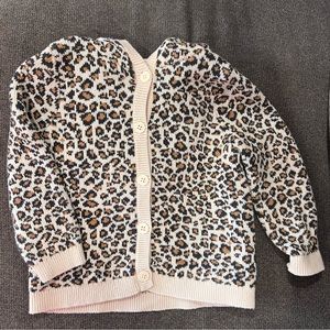 Baby gap sweater💕 🐆